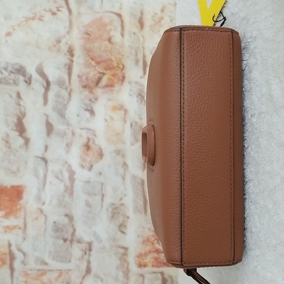 New Marc Jacobs Shutter Leather Crossbody Bag - Picture 7 of 10